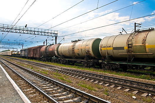 15-летняя россиянка попала в реанимацию после селфи на крыше поезда