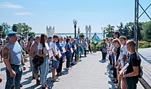 В Волгограде провели митинг в День десантника