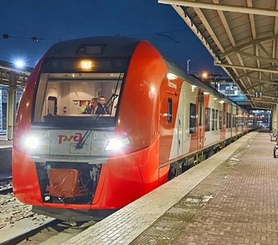 В электропоезде до Магнитогорска пассажиров начнут кормить горячими завтраками и обедами