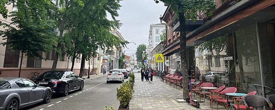 Улица Чапаева в Краснодаре снова стала пешеходной по выходным