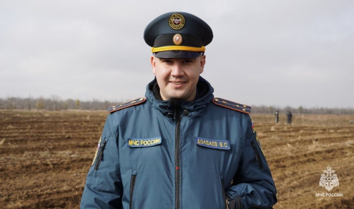 Отпуск закончился героически: пожарный спас фуру от огня под Волгоградом