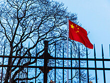 Китай ввел ограничения для чиновников, чьи семьи проживают за границей