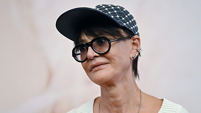 Ирина Хакамада показала дочь во время съемки для модного журнала
