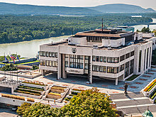 Парламент Словакии закрепил в конституции страны положение о двух полах