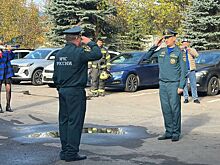 В городском округе Пушкинский на заслуженный отдых проводили пожарного Игоря Шубина