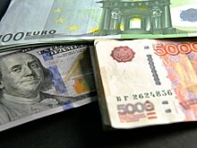 Евро дорожает к доллару на увеличении аппетита к риску