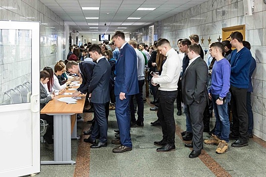 "Газпром добыча Ямбург" зарезервировал 19 молодых специалистов