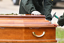 Мать погибшего в СВО солдата не смогла получить «гробовые» из-за мужа
