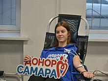 Единороссы и молодогвардейцы стали донорами