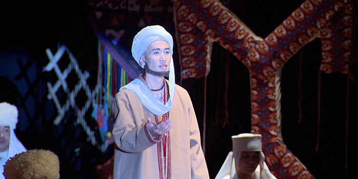 Спектакль о туркменском поэте и несчастной любви показали артисты из Кыргызстана