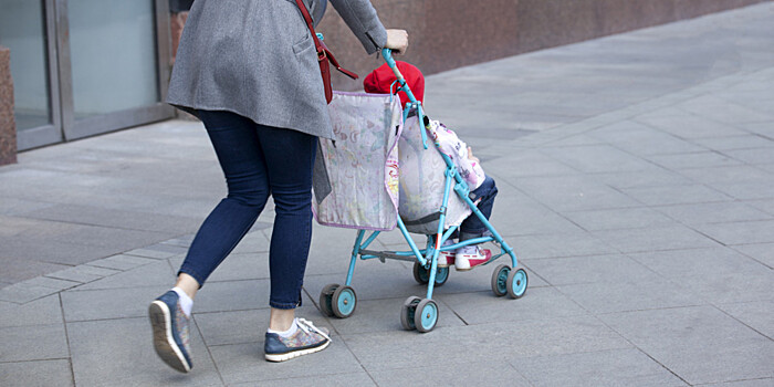 Куда пропадают дети и почему младенцев нельзя оставлять в колясках?