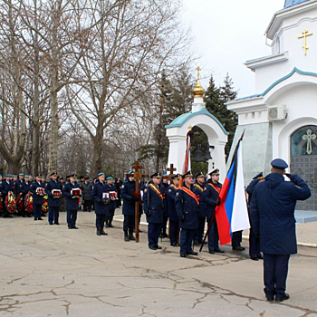 В Анапе простились с героями-десантниками