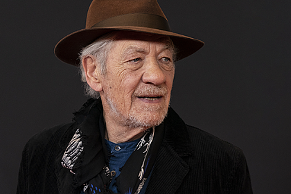 Кемпірлердің порно видеоларын қараңыз