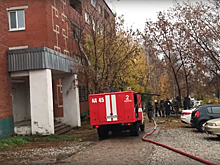 В Ижевске пожарные спасли семь человек, которые не могли выбраться из задымленного здания
