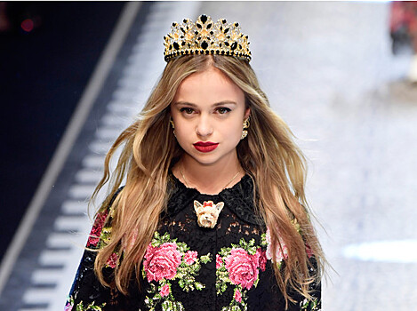 Дорого-богато: эскадрон российских it-girls на подиуме Dolce&Gabbana
