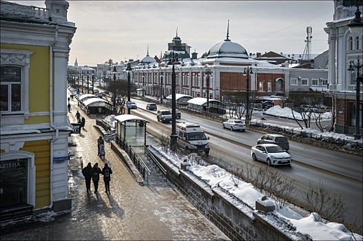 В Омске уровень закредитованности населения в среднем составляет 70%