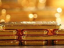 Биржевая цена золота впервые превысила 2,6 тысячи долларов за тройскую унцию