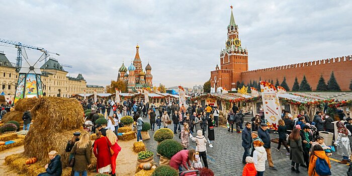 Послушать фолк, попробовать иркутскую уху и смастерить бутоньерку. Как провести последние дни фестиваля «Золотая осень»