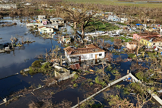 Число погибших в результате беспрецедентного урагана достигло полусотни