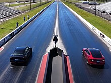 Китайский седан-рекордсмен сразился с самой мощной Tesla на дрэг-стрипе