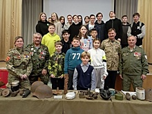 В школе № 1528 прошла интересная встреча учеников с людьми из поисковых отрядов
