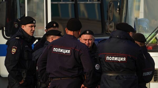 Полицейские нагрянули на московский рынок