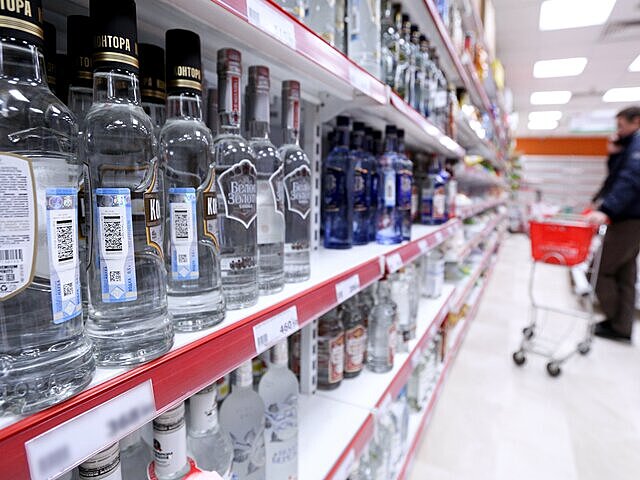 В РФ хотят ограничить использование госсимволов на алкогольной продукции