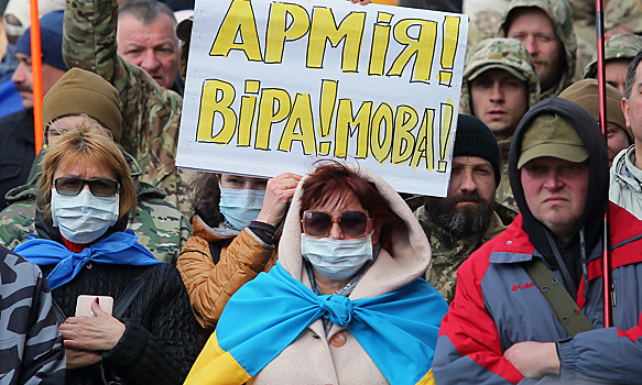 Премьер Украины призвал готовиться к кризису