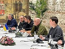 В США рассказали о «дружеском» обеде делегаций России и Украины