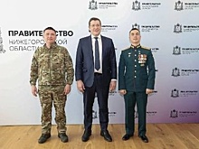 Нижегородский губернатор встретился с героями из танковой дивизии