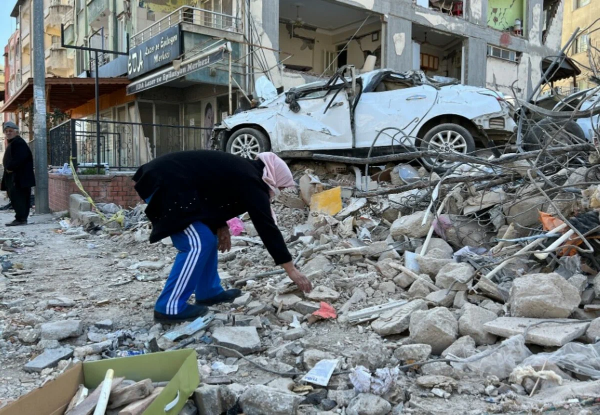 Будет ли землетрясение. Землетрясения в России. Землетрясение фото. Стамбул землетрясение.