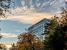 Историческое место: чем известен отель, где проходят переговоры по Украине