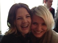 Дрю Бэрримор и Кэмерон Диас показали лица без макияжа