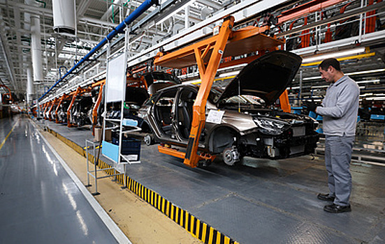 "Автоваз" в августе инвестировал более 345 млн рублей в модернизацию