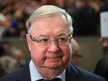 Бывший премьер России назвал нанесшего удар по обороноспособности министра обороны