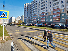 Легковушка сбила школьницу на пешеходном переходе в Новороссийске