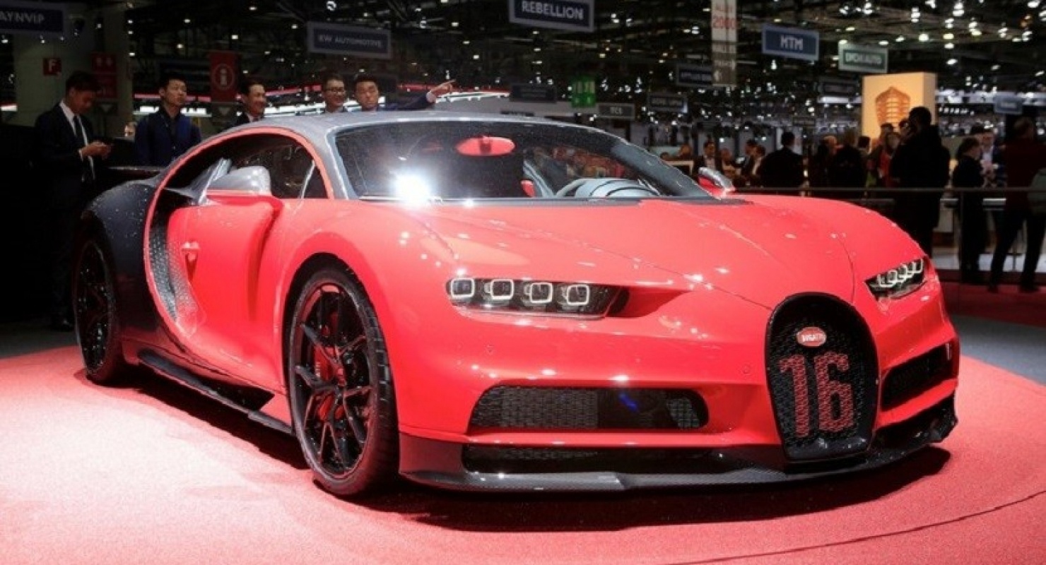 Bugatti Chiron        - 