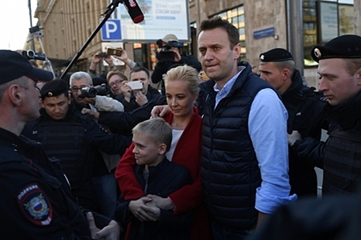 В полиции объяснили задержание Навального