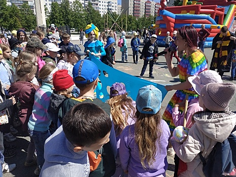 Чудо-праздник в особенный день: маленькие курчатовцы ярко и весело встретили лето