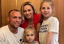 Скандально известный футболист Денис Глушаков стал отцом в третий раз
