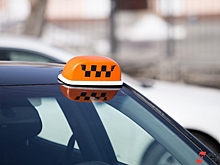 Таксистам предложили пересесть на российские электромобили