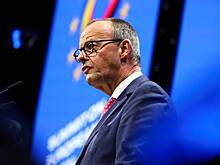 Борцы с расизмом в знак протеста покинули выступление Мерца