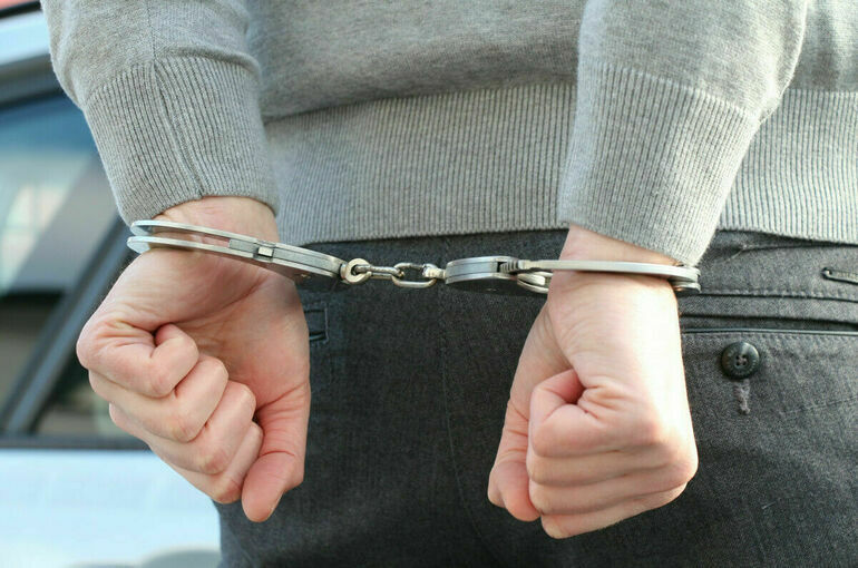 Глава администрации Новочеркасска получил взятку земельным участком