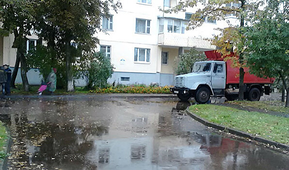 В Витебске под колесами мусоровоза погиб пенсионер, СК ищет свидетелей