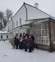 Пенсионеры из Южнопортового посетили музей-усадьбу Толстого