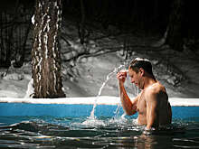 Вильфанд: температура воды в проруби на Крещение составит 1-4 °C