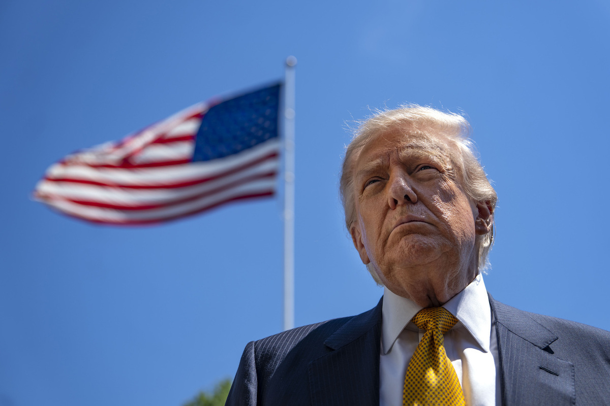 США начали подготовку к смещению власти на Кубе