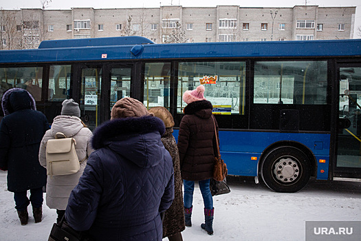 В Сургуте перевозчик обратился к родителям девочки, которую выгнали из автобуса