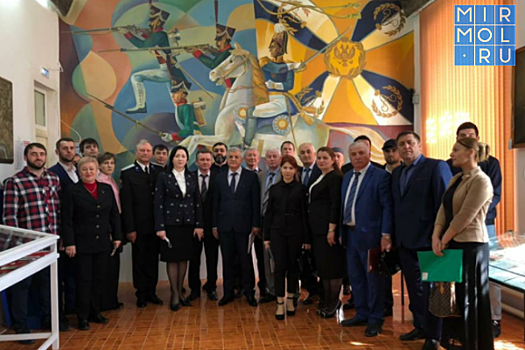 В Дагестане обсудили проблемы воспитания подрастающего поколения