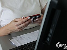 Омичи чаще расплачиваются по QR-коду и реже за наличку